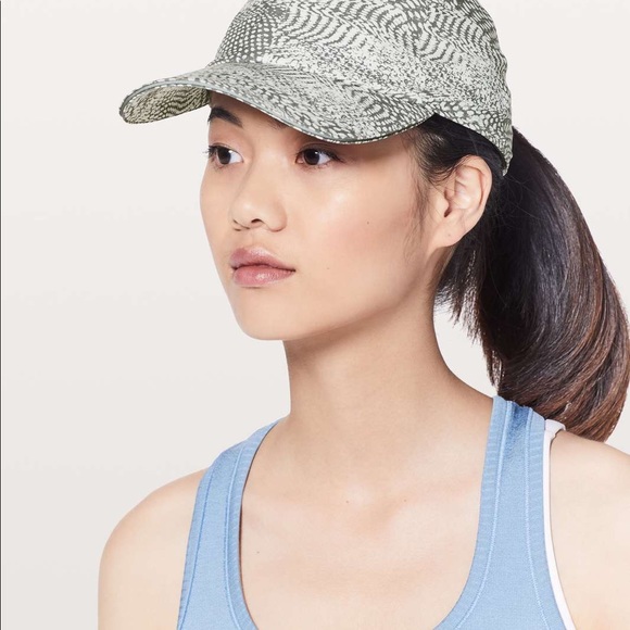 2 For 1 Sales Lululemon Baller Hat/ Run One Size - Picture 3 of 11